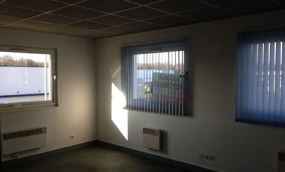 Location bureau à partager à Saint-Maximin