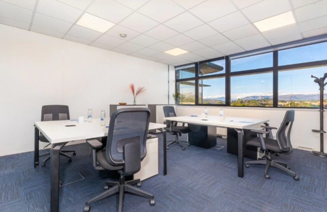 Location bureau à partager à Biot