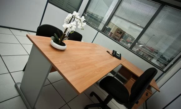 Location bureau à partager à Chassieu