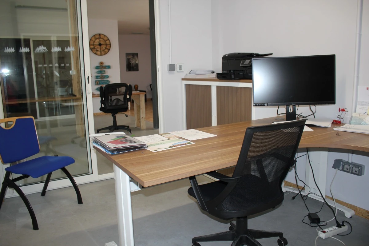 Location bureau à partager à Gujan-Mestras