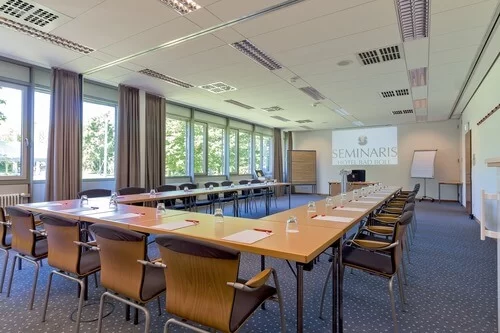 Location salle de réunion à Langueux