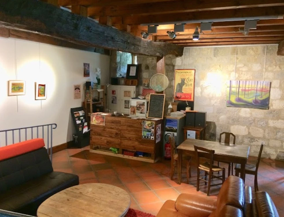 Location open space à Nérac
