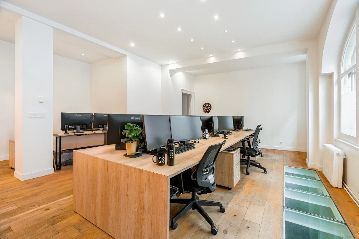 Location bureau à partager à Paris 17e Arrondissement