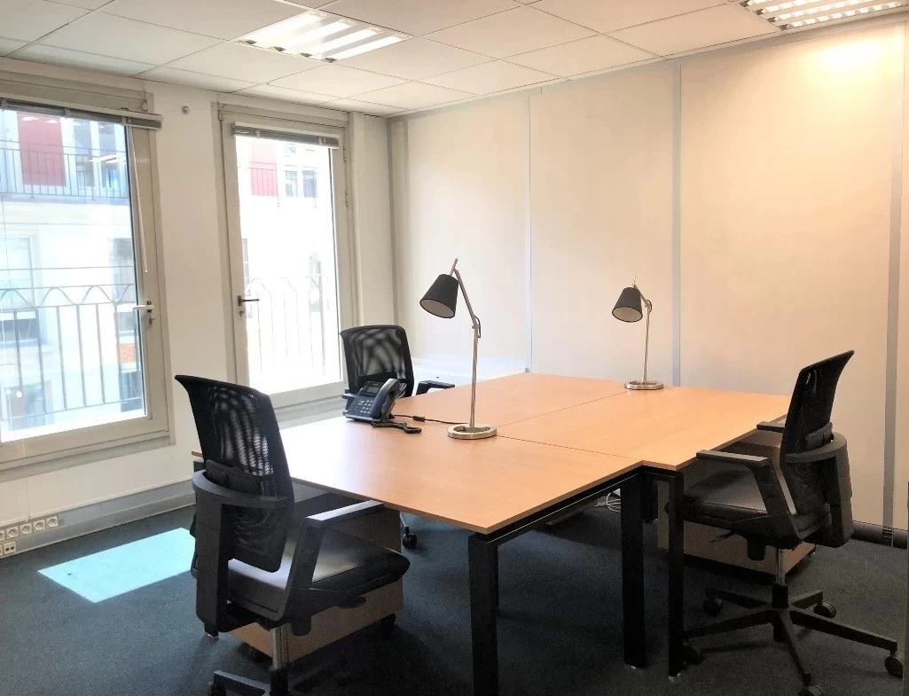 Location bureau à partager à Paris 17e Arrondissement