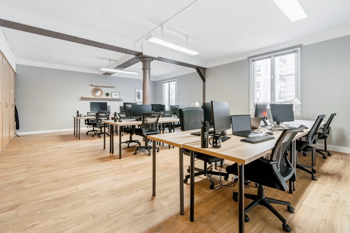 Location bureau à partager à Paris 18e Arrondissement