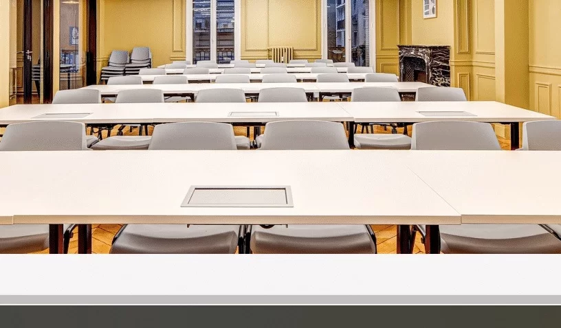 Location Plateau à Paris 19e Arrondissement