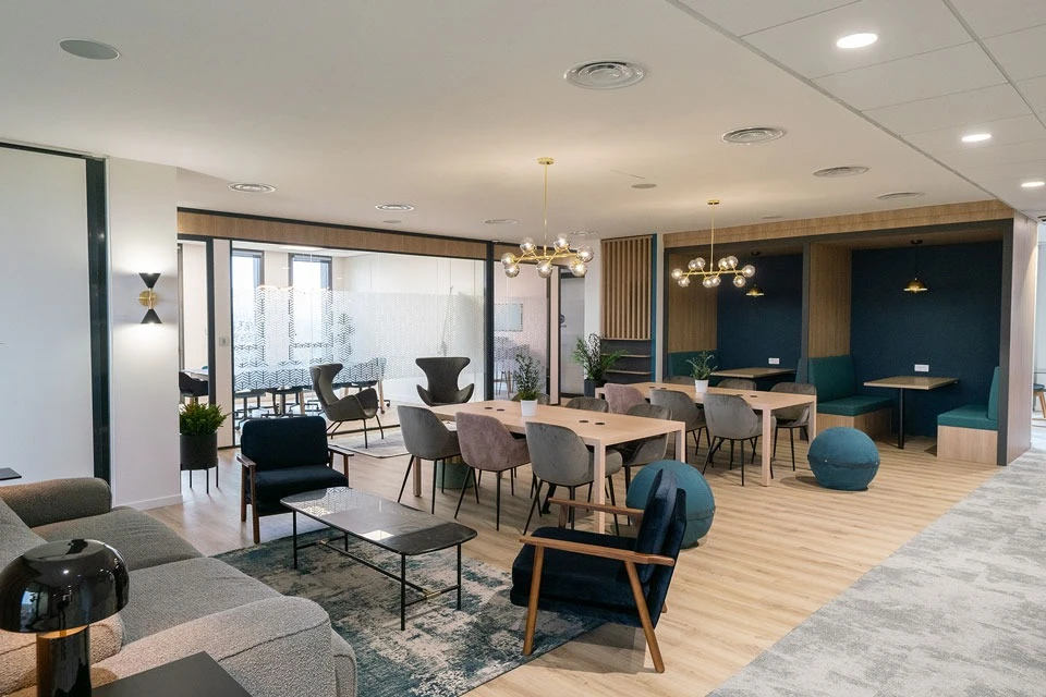 Location bureau à partager à Paris 8e Arrondissement