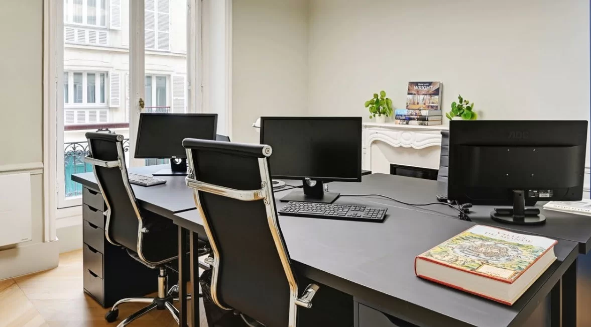 Location bureau à partager à Paris 8e Arrondissement