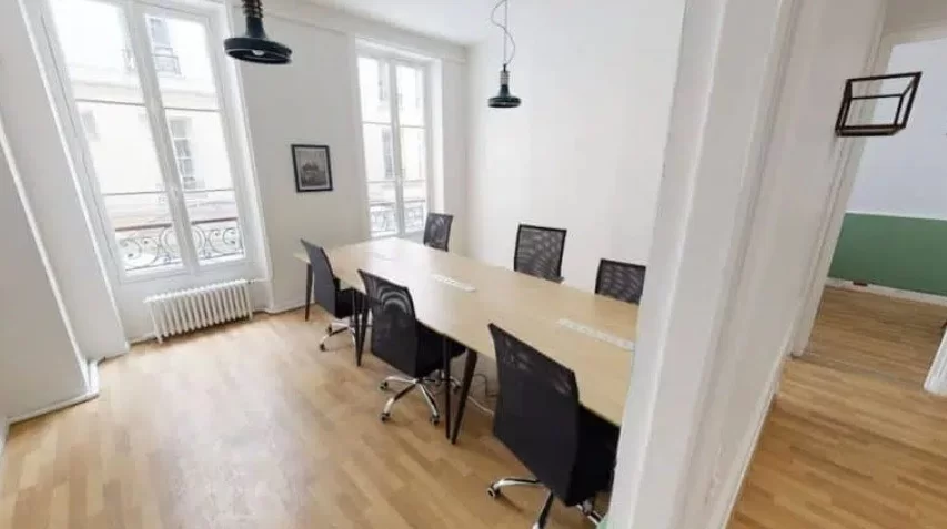 Location Plateau à Paris 9e Arrondissement