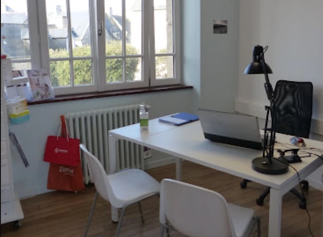 Location bureau à partager à Saint-Briac-sur-Mer