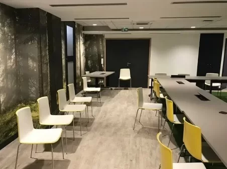 Location bureau à partager à Saint-Denis