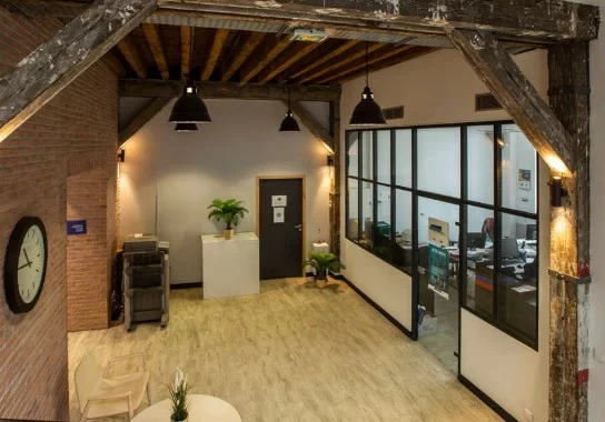 Location bureau à partager à Saint-Denis