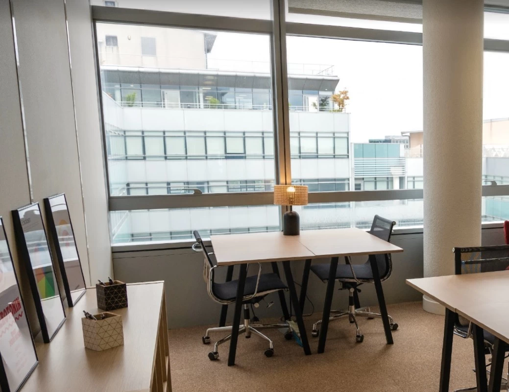 Location bureau à partager à Saint-Denis