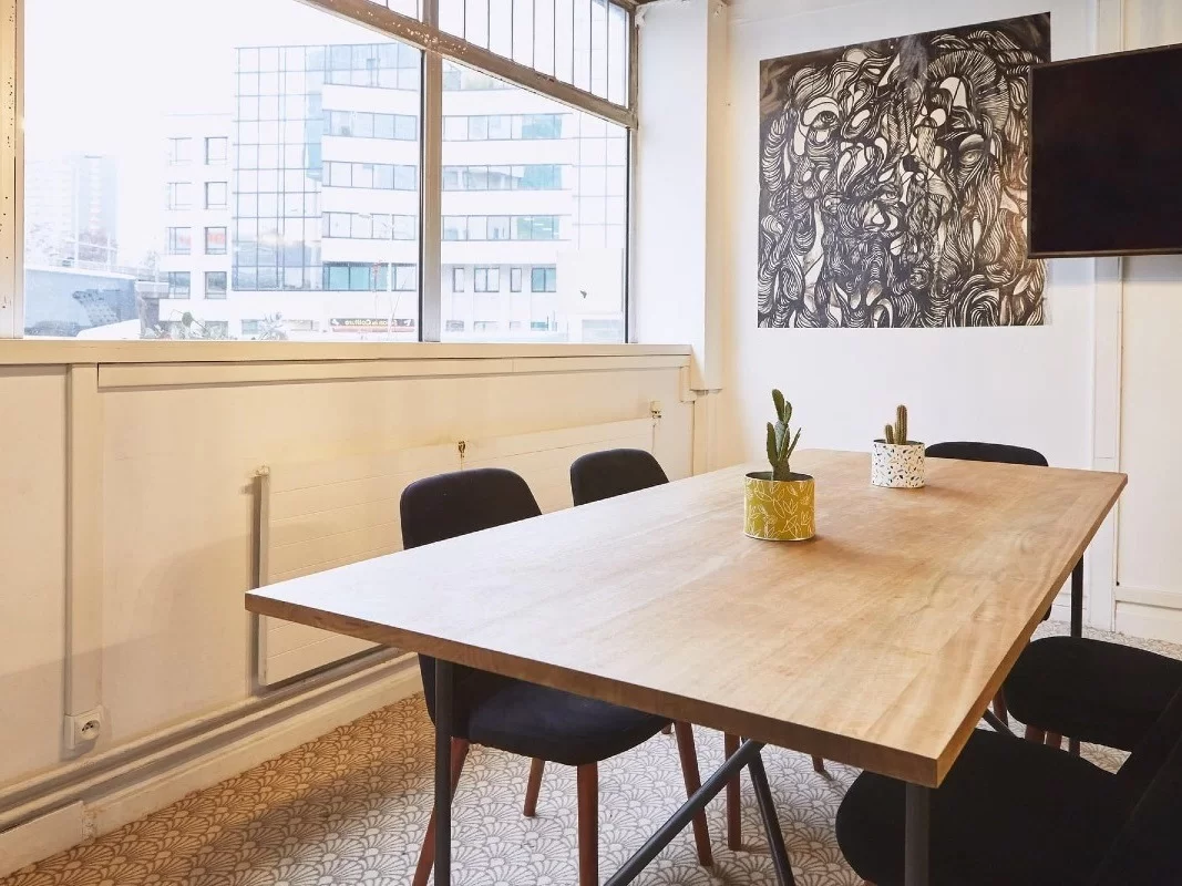 Location bureau à partager à Saint-Ouen-sur-Seine