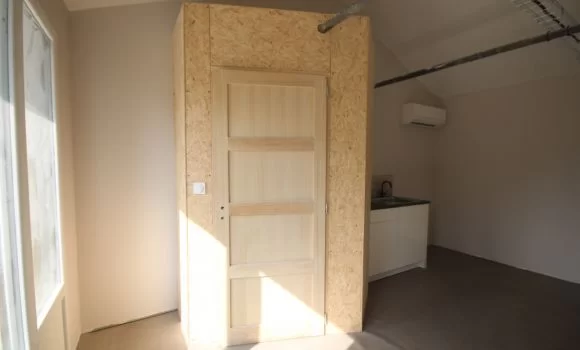 Bureau fermé  idéal pour votre activité professionnelle à Cenon
