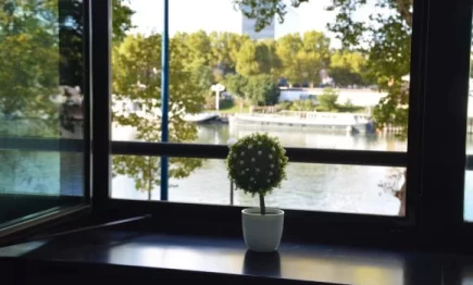 Bureau fermé  idéal pour votre activité professionnelle à Clichy