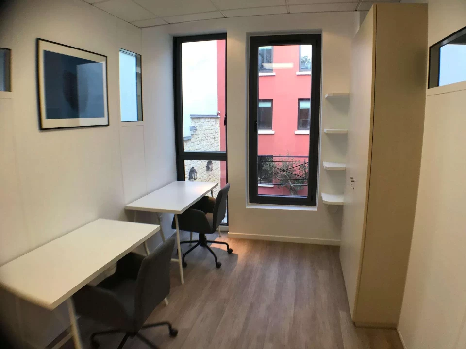 Bureau fermé  idéal pour votre activité professionnelle à Clichy