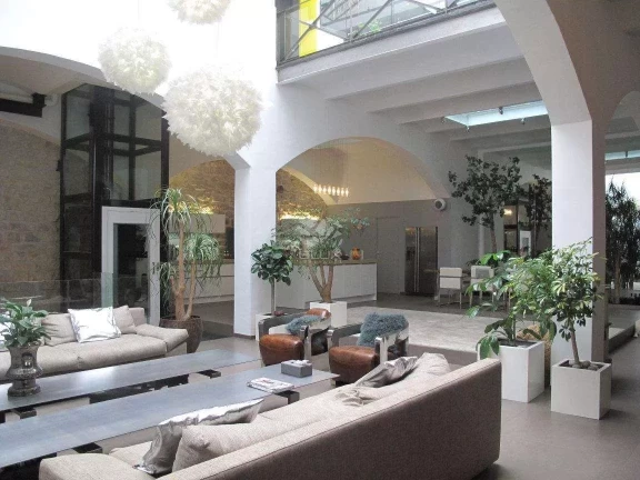 Bureau fermé  idéal pour votre activité professionnelle à Clichy