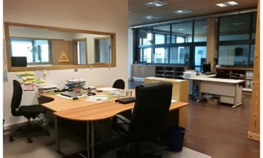 Salle de réunion  idéal pour votre activité professionnelle à La Roche-sur-Foron