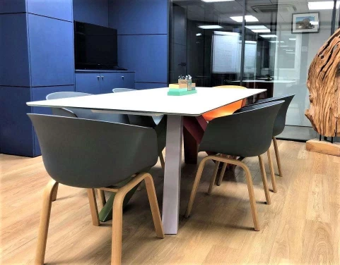 Bureau fermé  idéal pour votre activité professionnelle à Marseille