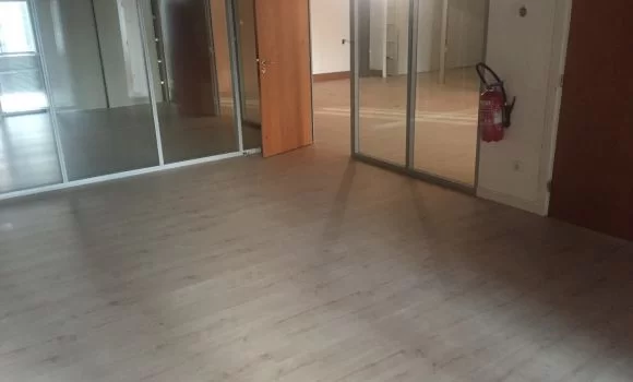 Bureau fermé  idéal pour votre activité professionnelle à Marseille