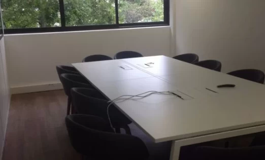 Bureau fermé  idéal pour votre activité professionnelle à Mérignac