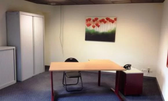Bureau fermé  idéal pour votre activité professionnelle à Meyreuil