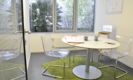 Bureau fermé  idéal pour votre activité professionnelle à Nantes