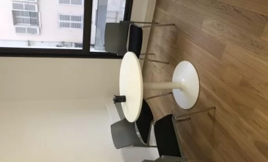 Bureau fermé  idéal pour votre activité professionnelle à Neuilly-sur-Seine