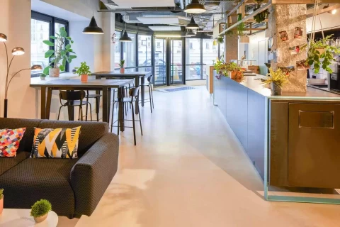Bureau fermé  idéal pour votre activité professionnelle à Neuilly-sur-Seine
