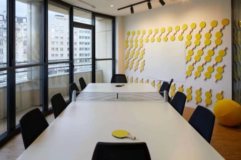 Bureau fermé  idéal pour votre activité professionnelle à Neuilly-sur-Seine