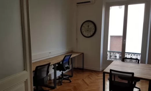 Bureau fermé  idéal pour votre activité professionnelle à Nice