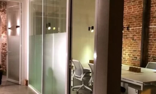 Bureau fermé  idéal pour votre activité professionnelle à Paris