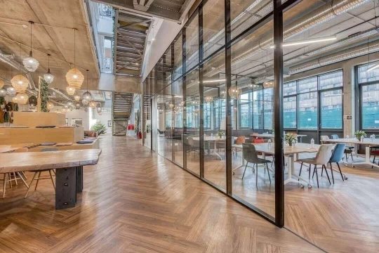 Bureau fermé  idéal pour votre activité professionnelle à Paris