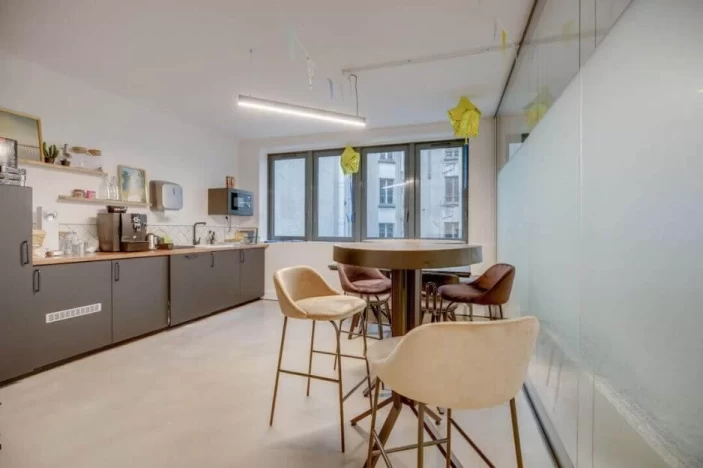Bureau fermé  idéal pour votre activité professionnelle à Paris
