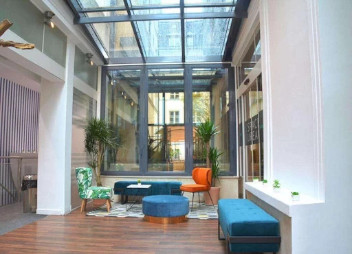 Bureau fermé  idéal pour votre activité professionnelle à Paris