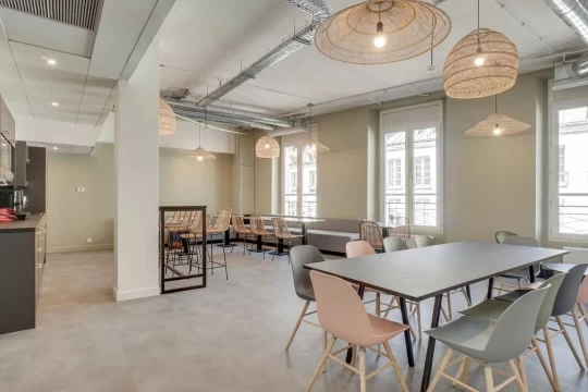 Bureau fermé  idéal pour votre activité professionnelle à Paris