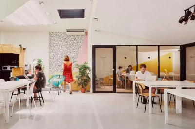 Bureau fermé  idéal pour votre activité professionnelle à Paris