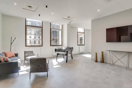 Bureau fermé  idéal pour votre activité professionnelle à Paris