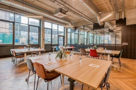 Bureau fermé  idéal pour votre activité professionnelle à Paris