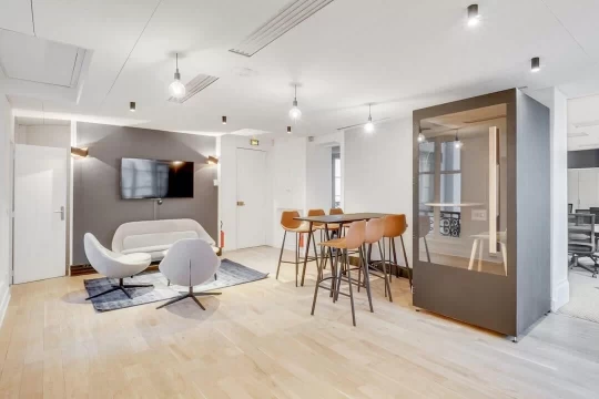 Bureau fermé  idéal pour votre activité professionnelle à Paris