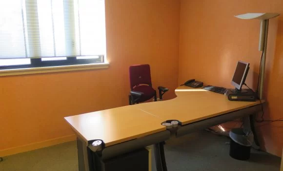 Bureau fermé  idéal pour votre activité professionnelle à Saint-Étienne