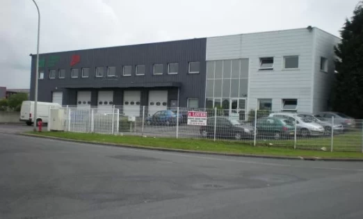Bureau fermé  idéal pour votre activité professionnelle à Saint-Maximin