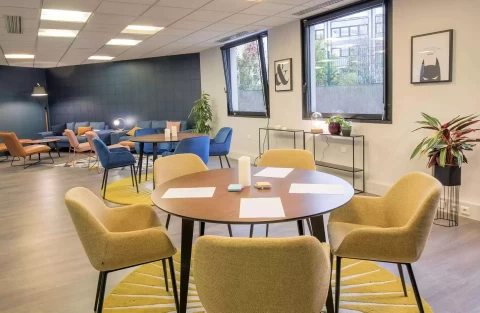 Bureau fermé  idéal pour votre activité professionnelle à Saint-Ouen-sur-Seine