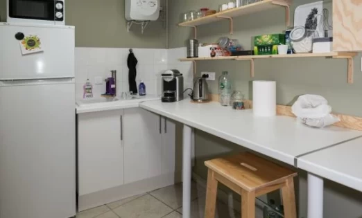 Bureau fermé  idéal pour votre activité professionnelle à Salon-de-Provence