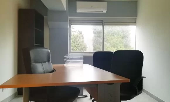 Bureau fermé  idéal pour votre activité professionnelle à Salon-de-Provence