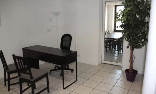 Bureau fermé  idéal pour votre activité professionnelle à Toulon