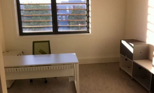 Bureau fermé  idéal pour votre activité professionnelle à Tours