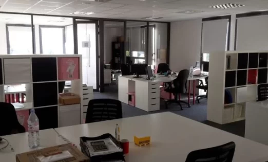 Bureau fermé  idéal pour votre activité professionnelle à Aix-en-Provence