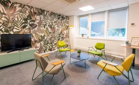 Bureau fermé  idéal pour votre activité professionnelle à Clichy